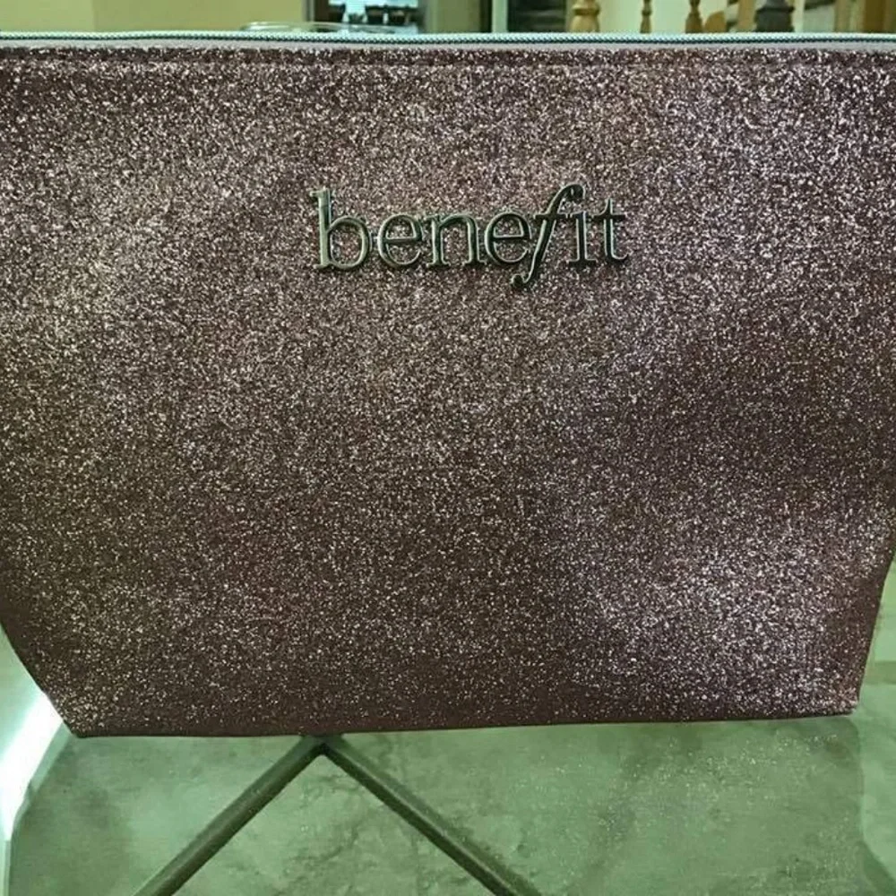 Benefit Cosmetics Makeup Bag — BRAND NEW